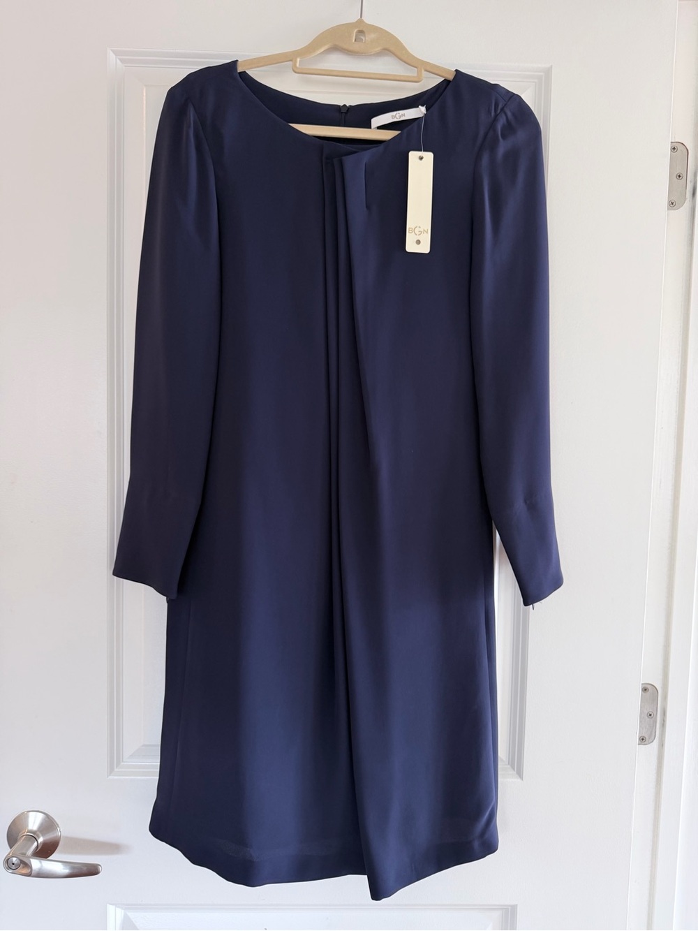 BGN Paris 100% Silk Navy Long Sleeve Shift Dress NWT